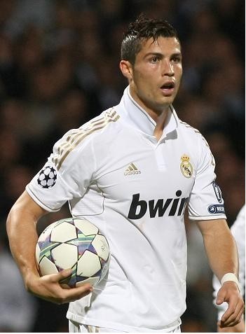 球星晒训练照，身体状态爆棚