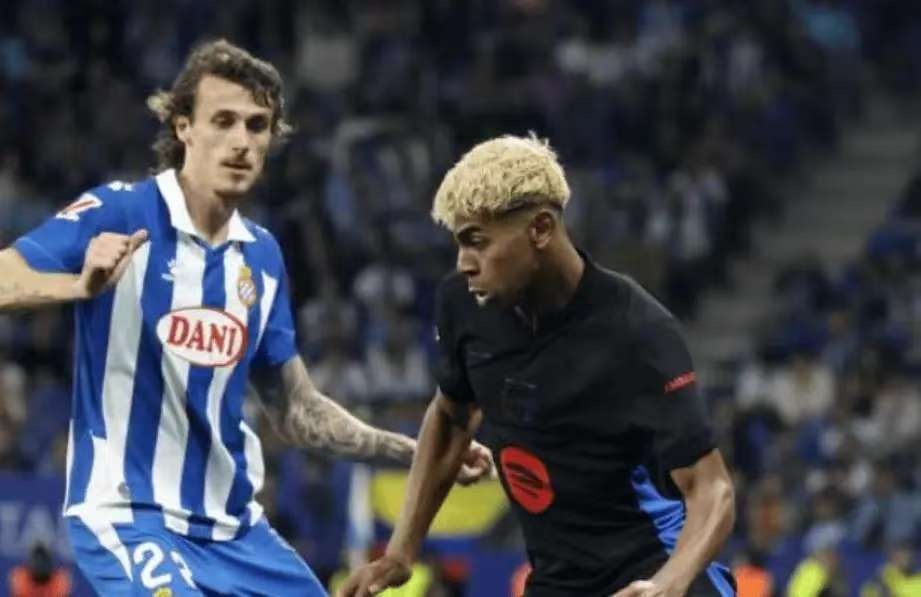 波兰主帅：莱万能在11月出场；巴萨和弗里克没对他感到不满