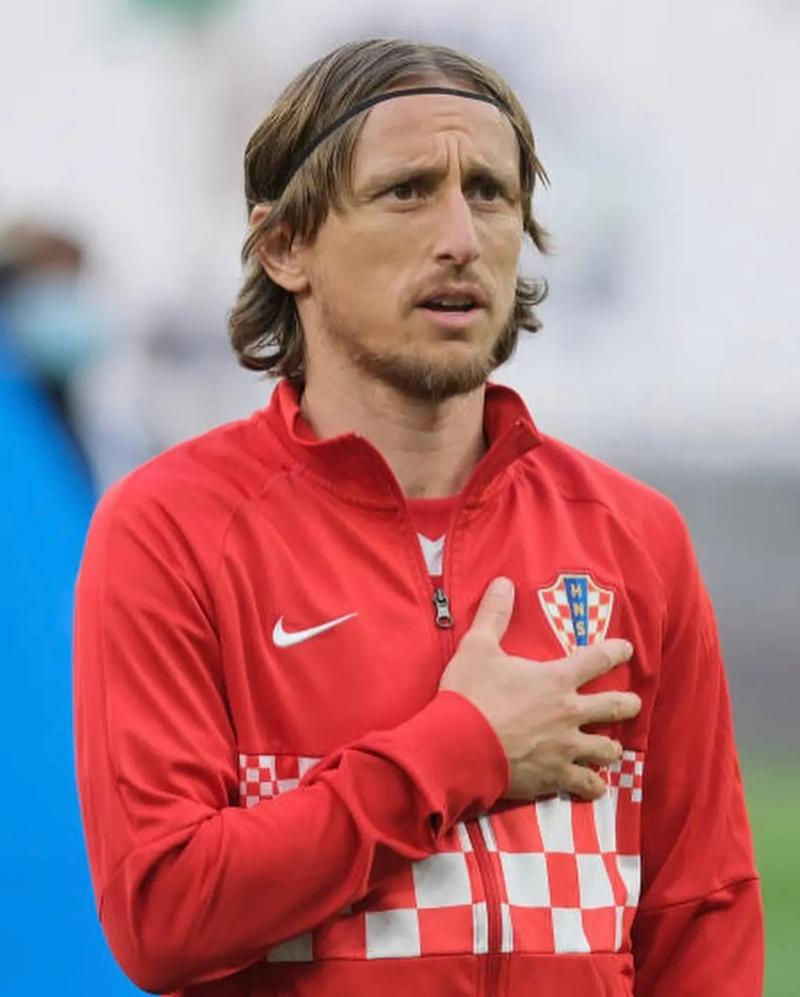 罗德里戈：皇马目前更衣室氛围？非常好，一如既往地好