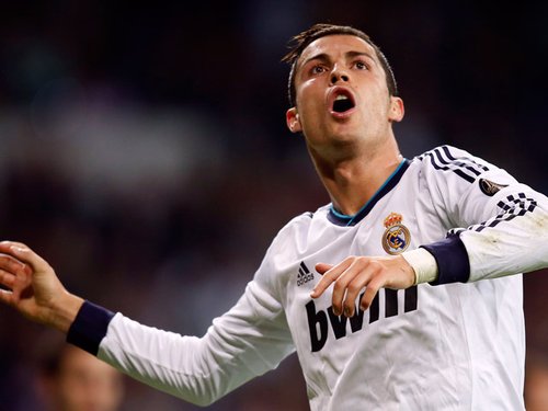 都体：尤文将采用四后卫体系，斯帕莱蒂计划推行4-3-2-1阵型